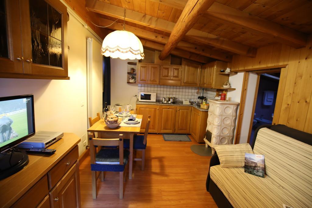 Casa Colturi Apartment Valdisotto Bagian luar foto